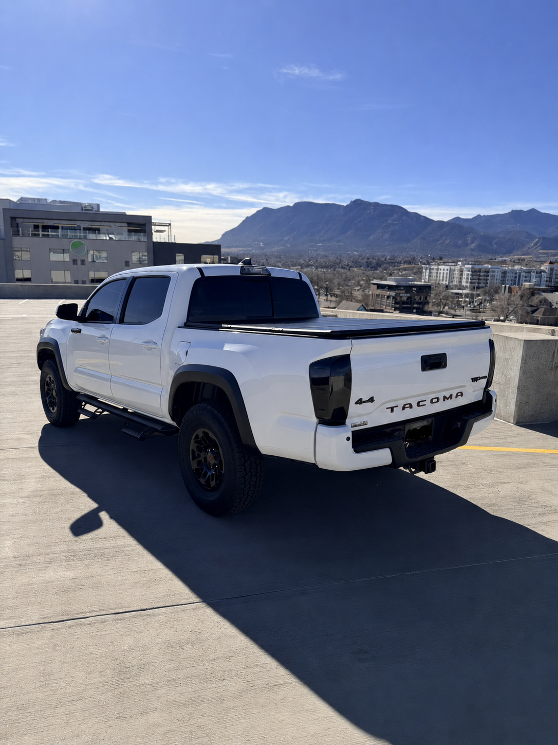 Used 2019 Toyota Tacoma TRD Pro AWD/4WD image 4