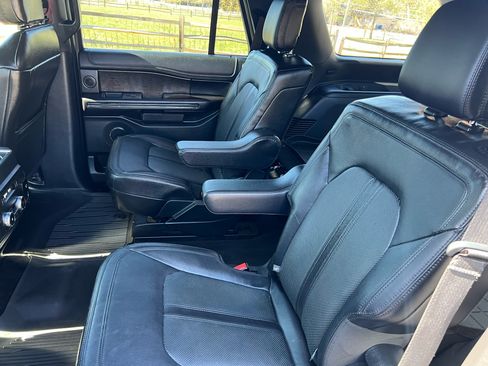 Used 2018 Ford Expedition Limited w/ Equipment Group 302A image 19