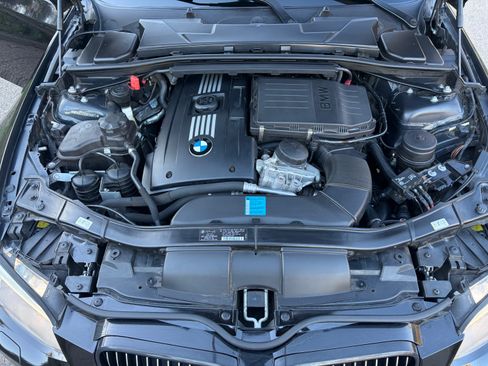 Used 2011 BMW 335is Convertible image 9