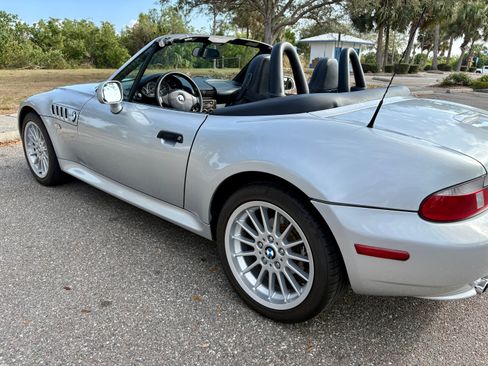 Used 2001 BMW Z3 3.0i image 6