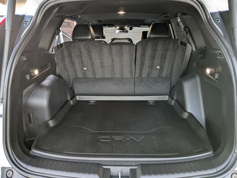 Used 2024 Honda CR-V Sport Touring image 18