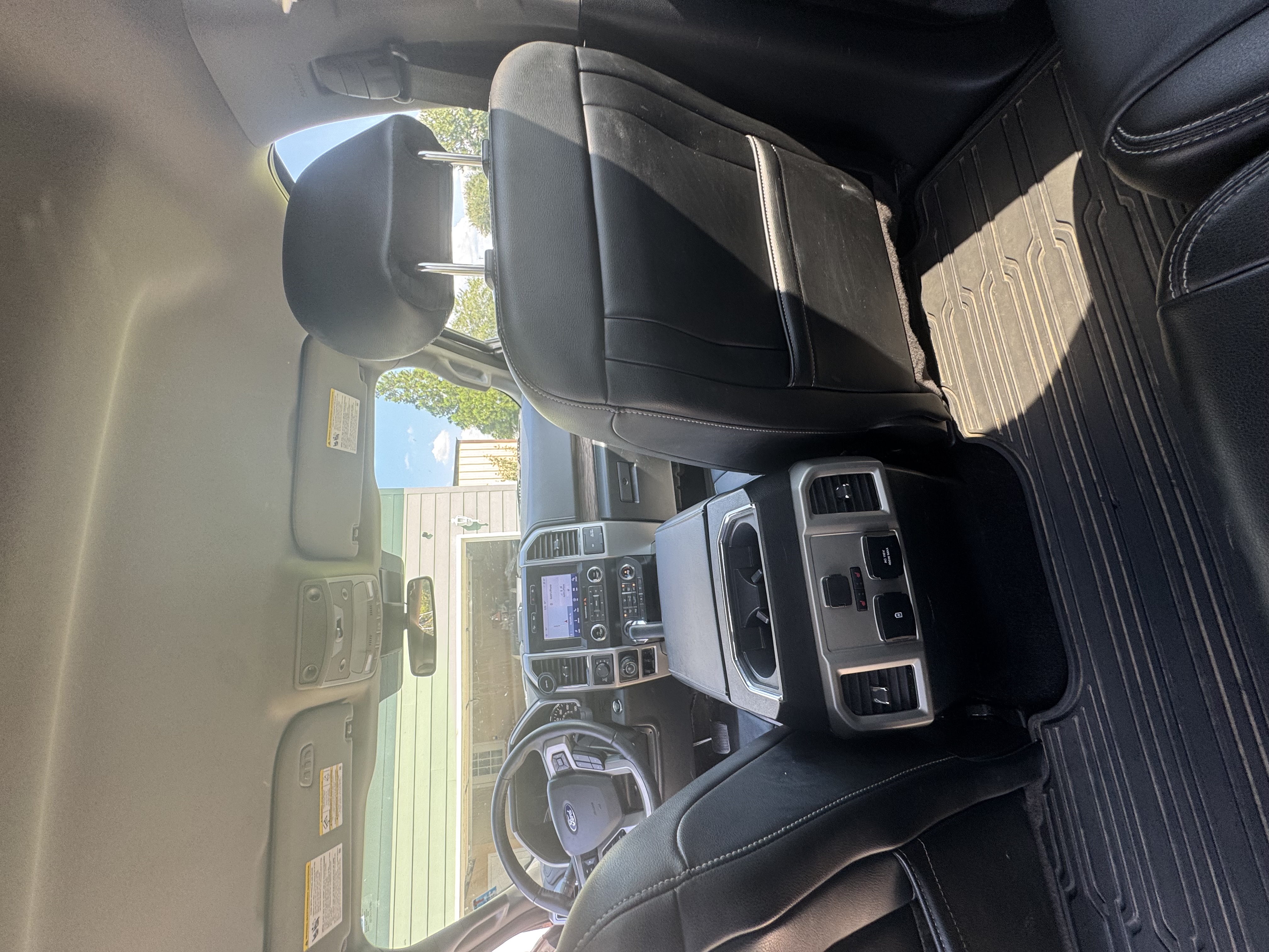 Used 2019 Ford F150 Lariat w/ Equipment Group 502A Luxury AWD/4WD image 22