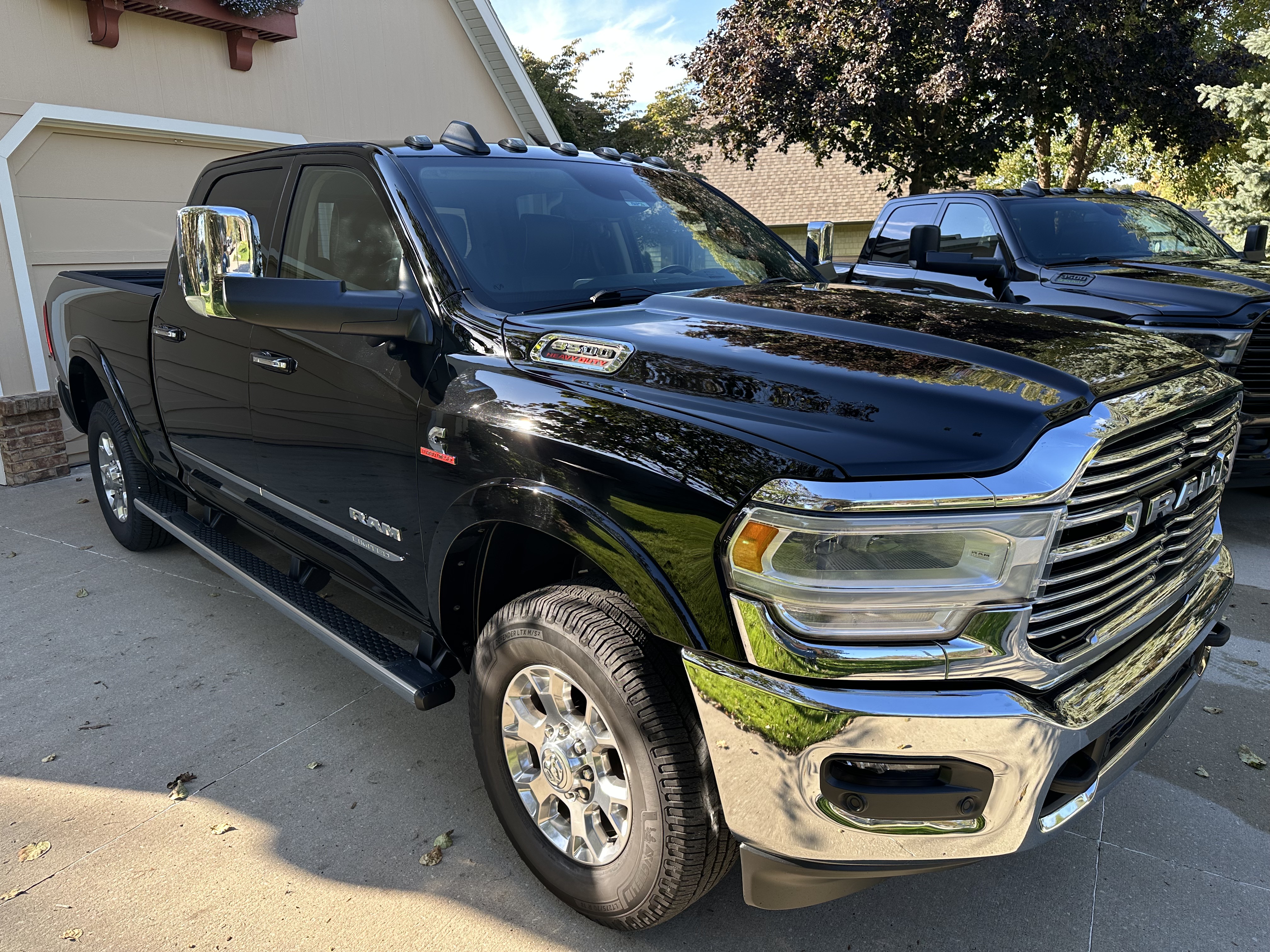 Used 2021 RAM 3500 Laramie w/ Safety Group B AWD/4WD image 6