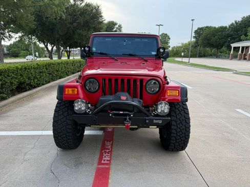 Used 2005 Jeep Wrangler Unlimited Rubicon w/ Security Group AWD/4WD image 4