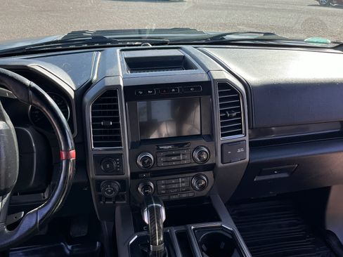 Used 2017 Ford F150 Raptor w/ Equipment Group 802A Luxury image 8