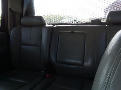 Used 2007 Chevrolet Silverado 2500 W/T w/ LS Package image 10