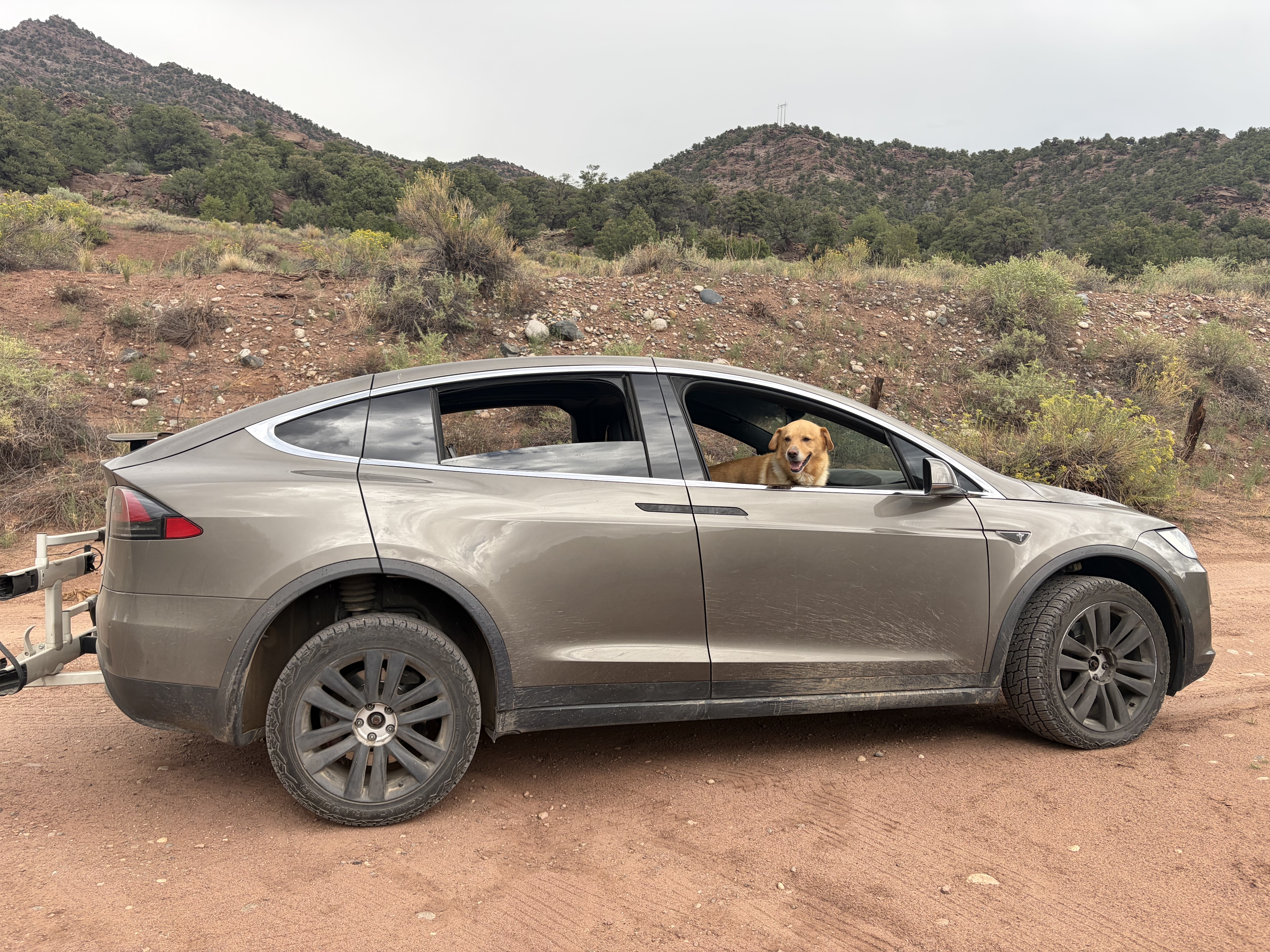 Used 2016 Tesla Model X Performance AWD/4WD image 2
