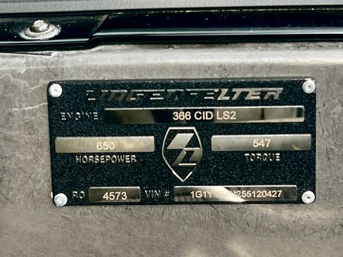 Used 2005 Chevrolet Corvette Convertible w/ Preferred Equipment Group image 5