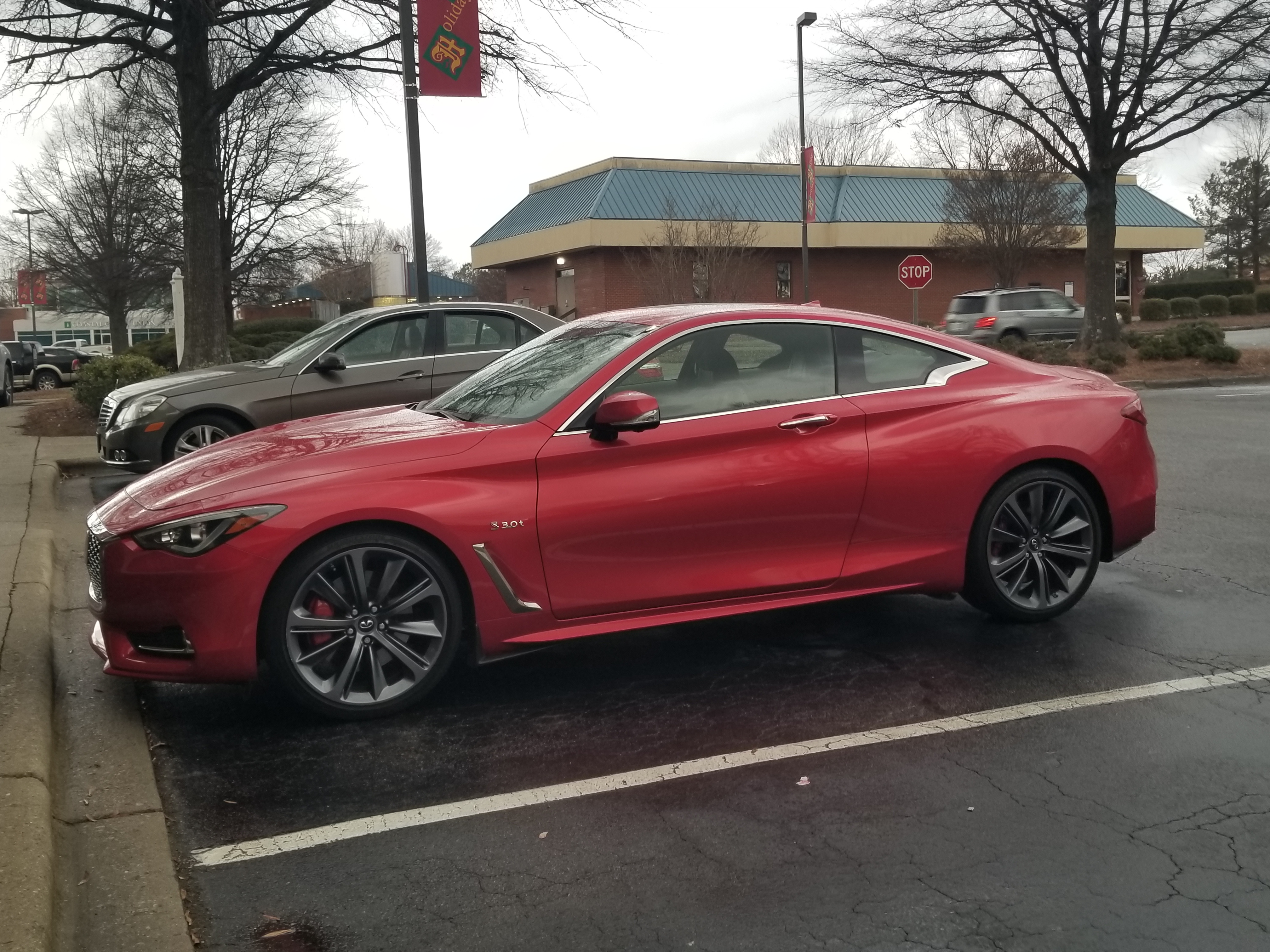 Used 2018 INFINITI Q60 Red Sport 400 w/ Pro Active Package AWD/4WD image 12