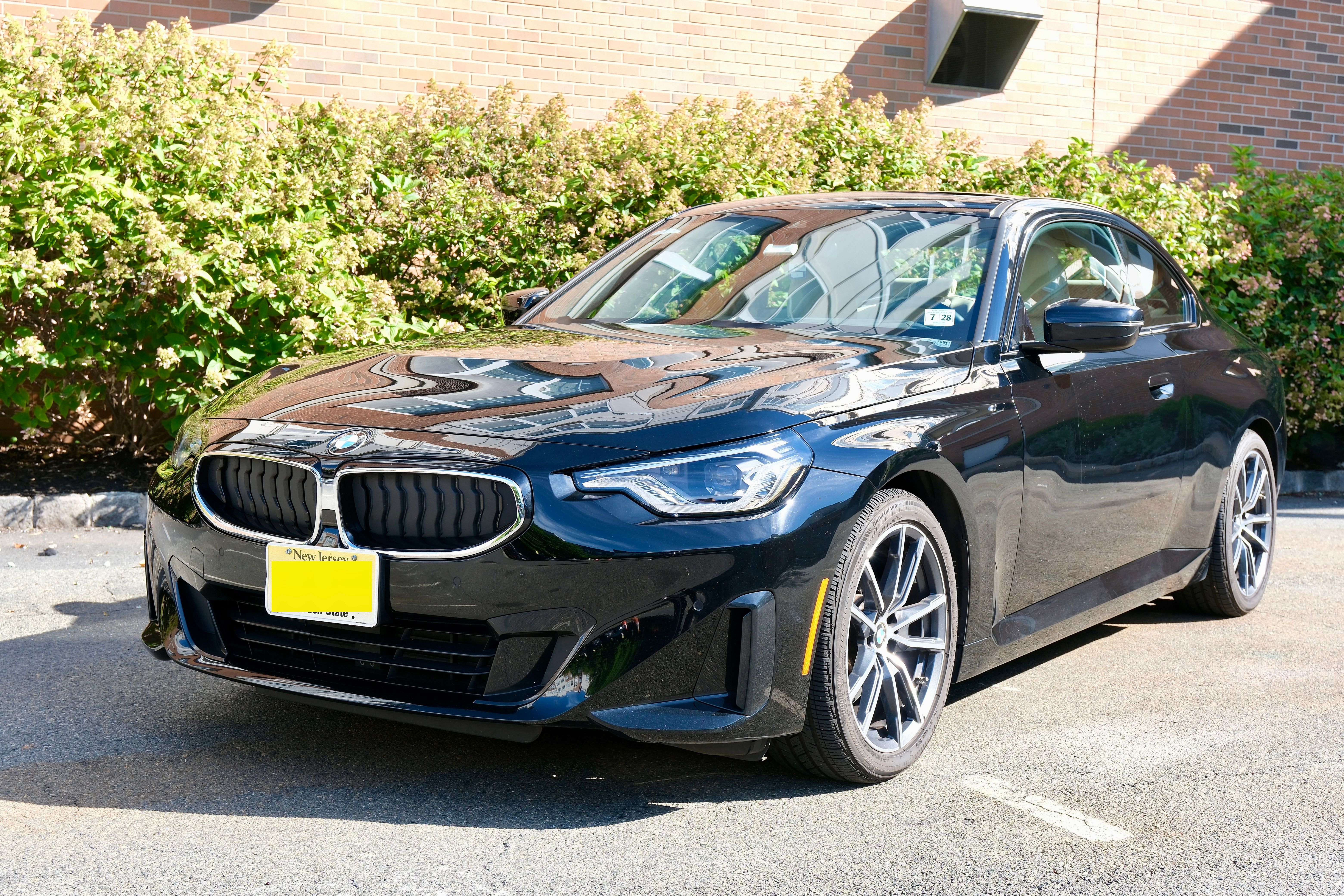 Used 2023 BMW 230i Coupe w/ Premium Package RWD image 4