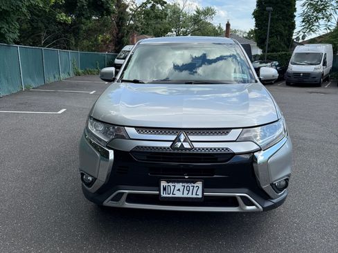 Used 2019 Mitsubishi Outlander SE FWD image 5
