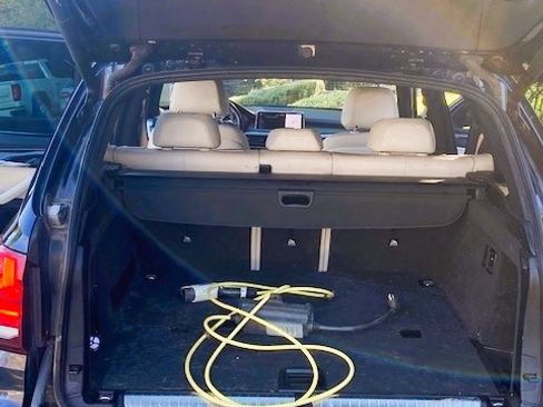 Used 2018 BMW X5 xDrive40e image 17