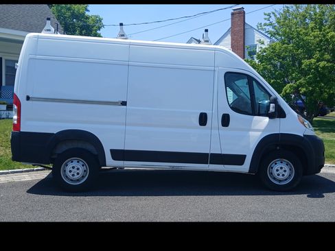 Used 2020 RAM ProMaster 1500 FWD image 2