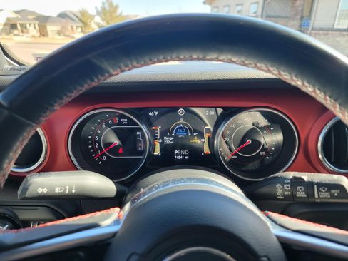 Used 2018 Jeep Wrangler Unlimited Rubicon image 15
