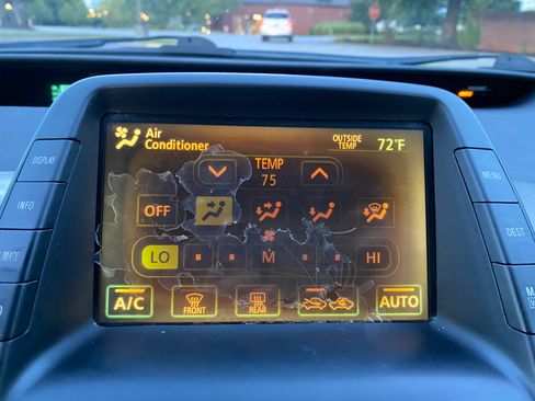Used 2008 Toyota Prius w/ Pkg 6 FWD image 16