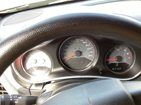 Used 2013 Dodge Avenger SE image 22