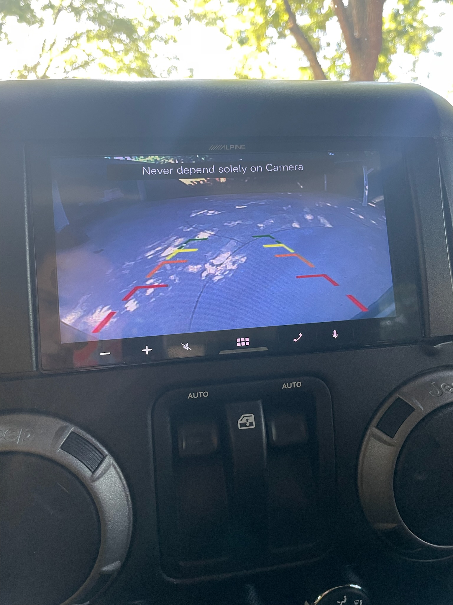 Used 2013 Jeep Wrangler Sport AWD/4WD image 13