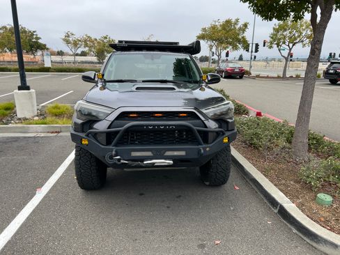 Used 2016 Toyota 4Runner TRD Pro image 8