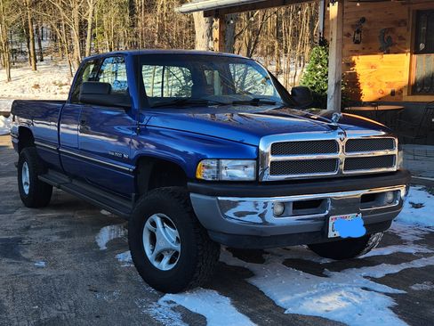 Used 1996 Dodge Ram 2500 Truck 4x4 Club Cab image 5