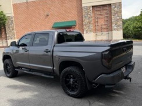 Used 2014 Toyota Tundra Platinum AWD/4WD image 10