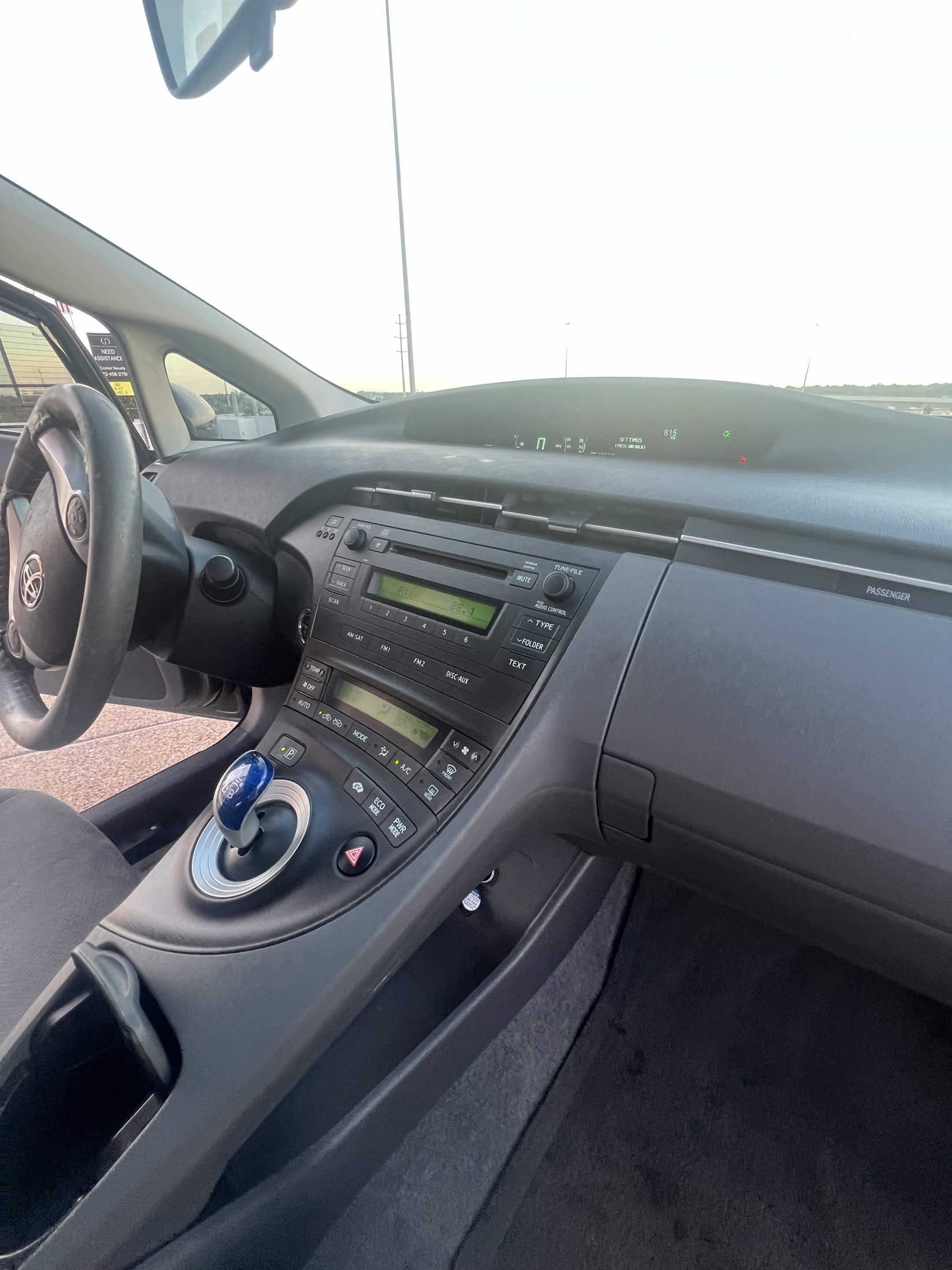 Used 2010 Toyota Prius Two FWD image 19