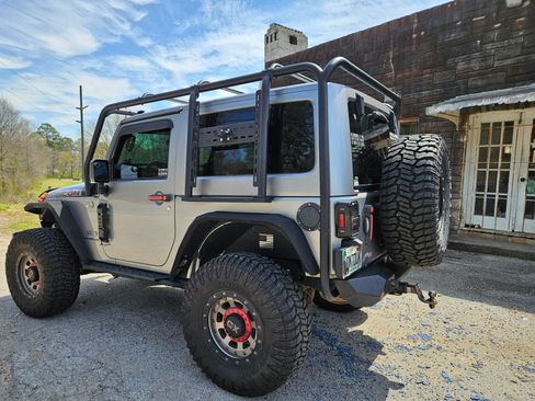 Used 2017 Jeep Wrangler Rubicon image 6