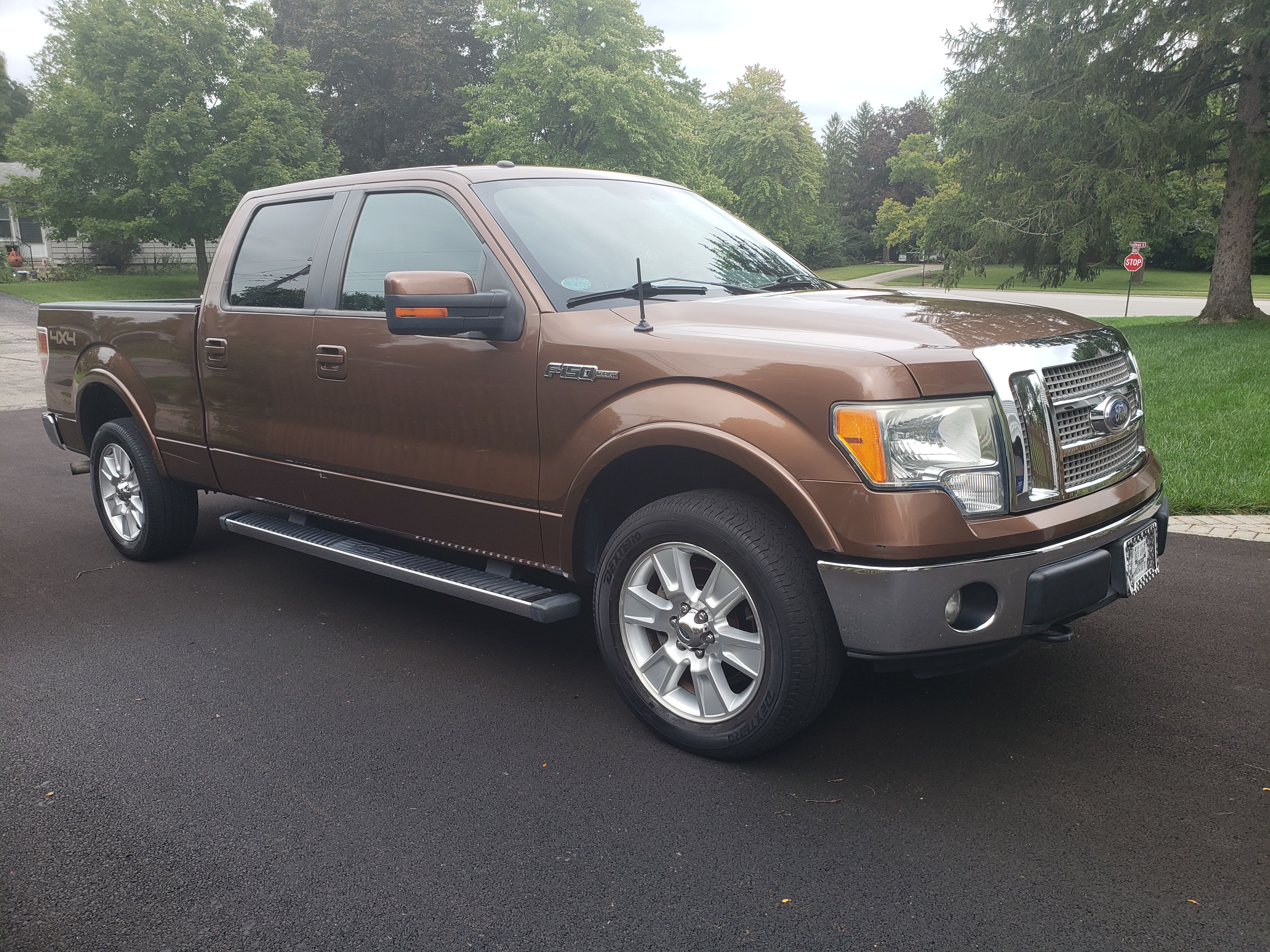 Used 2012 Ford F150 Lariat w/ Lariat Plus Pkg AWD/4WD image 2