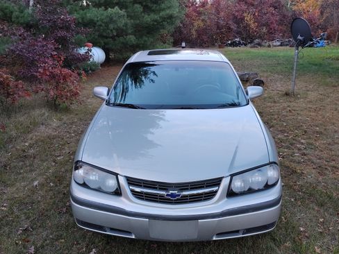 Used 2002 Chevrolet Impala LS w/ Preferred Equipment Group FWD image 1