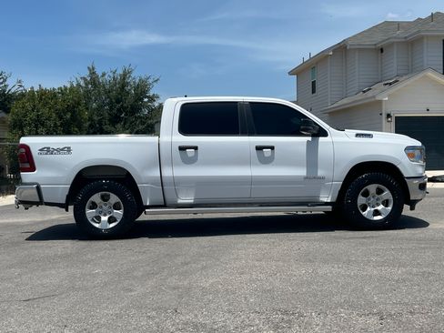 Used 2023 RAM 1500 Lone Star AWD/4WD image 10