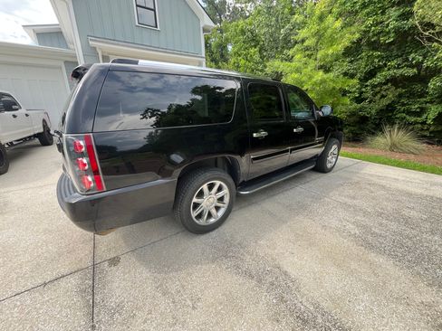 Used 2008 GMC Yukon XL Denali AWD/4WD image 6