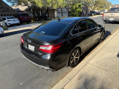 Used 2018 Subaru Legacy 3.6R Limited image 5