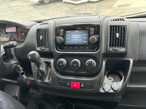 Used 2018 RAM ProMaster 2500 image 8