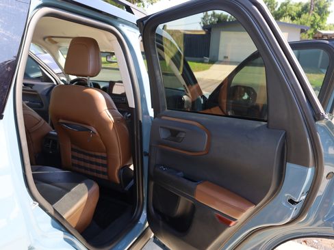 Used 2021 Ford Bronco Sport Outer Banks image 4