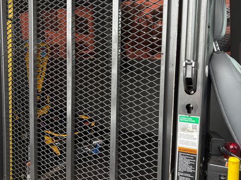 Used 2018 Ford Transit 150 148 Medium Roof image 19