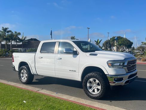 Used 2021 RAM 1500 Laramie w/ Off Road Group image 12