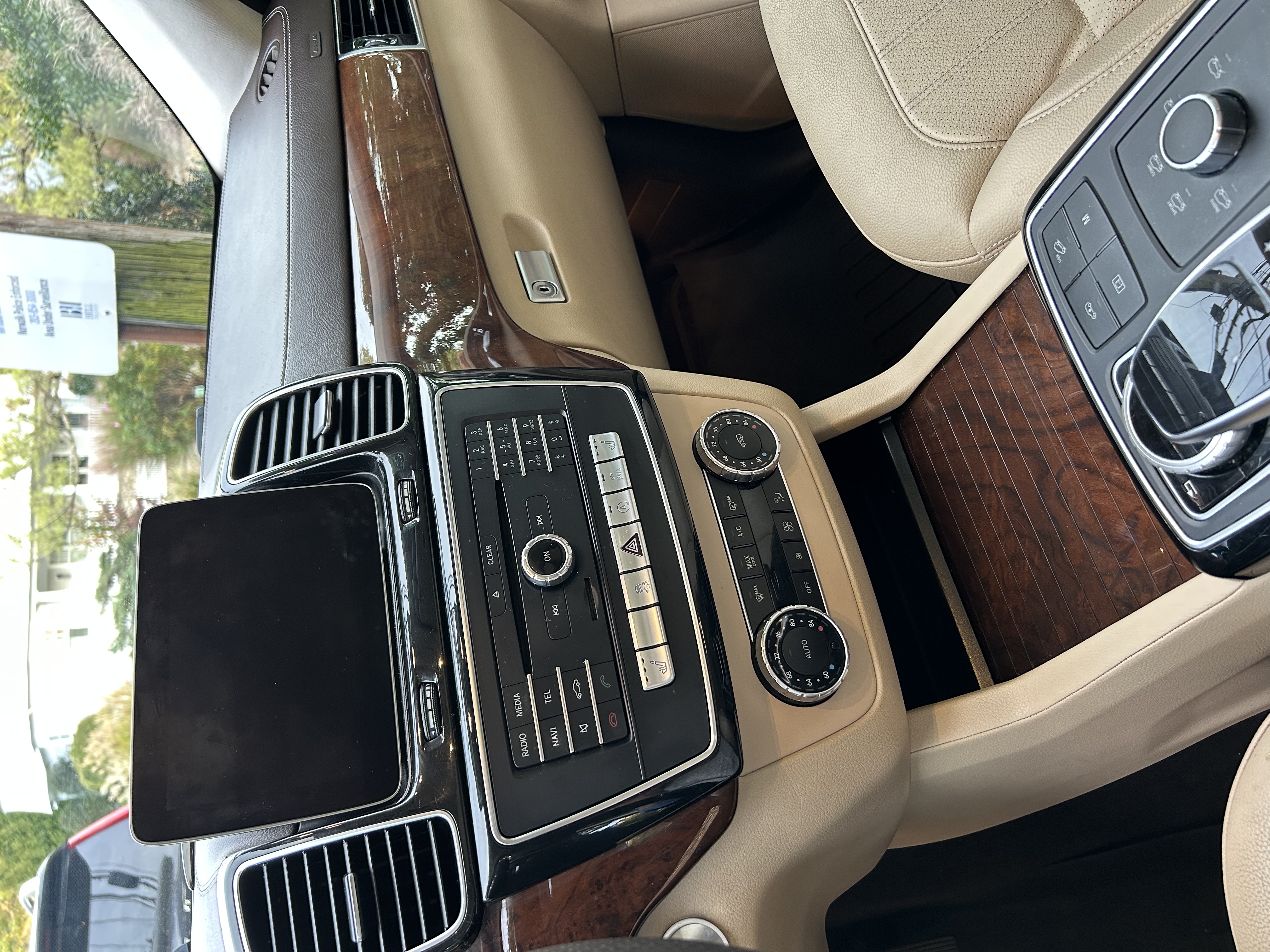 Used 2019 Mercedes-Benz GLS 450 4MATIC image 9