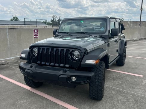 Used 2022 Jeep Wrangler Unlimited Sport AWD/4WD image 12