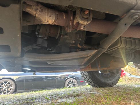 Used 2007 Jeep Wrangler Sahara w/ Dual Top Group image 4