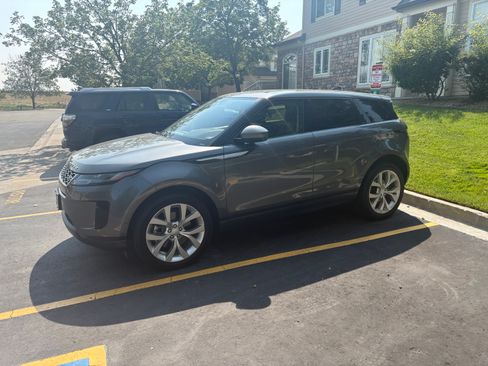 Used 2020 Land Rover Range Rover Evoque SE AWD/4WD image 1