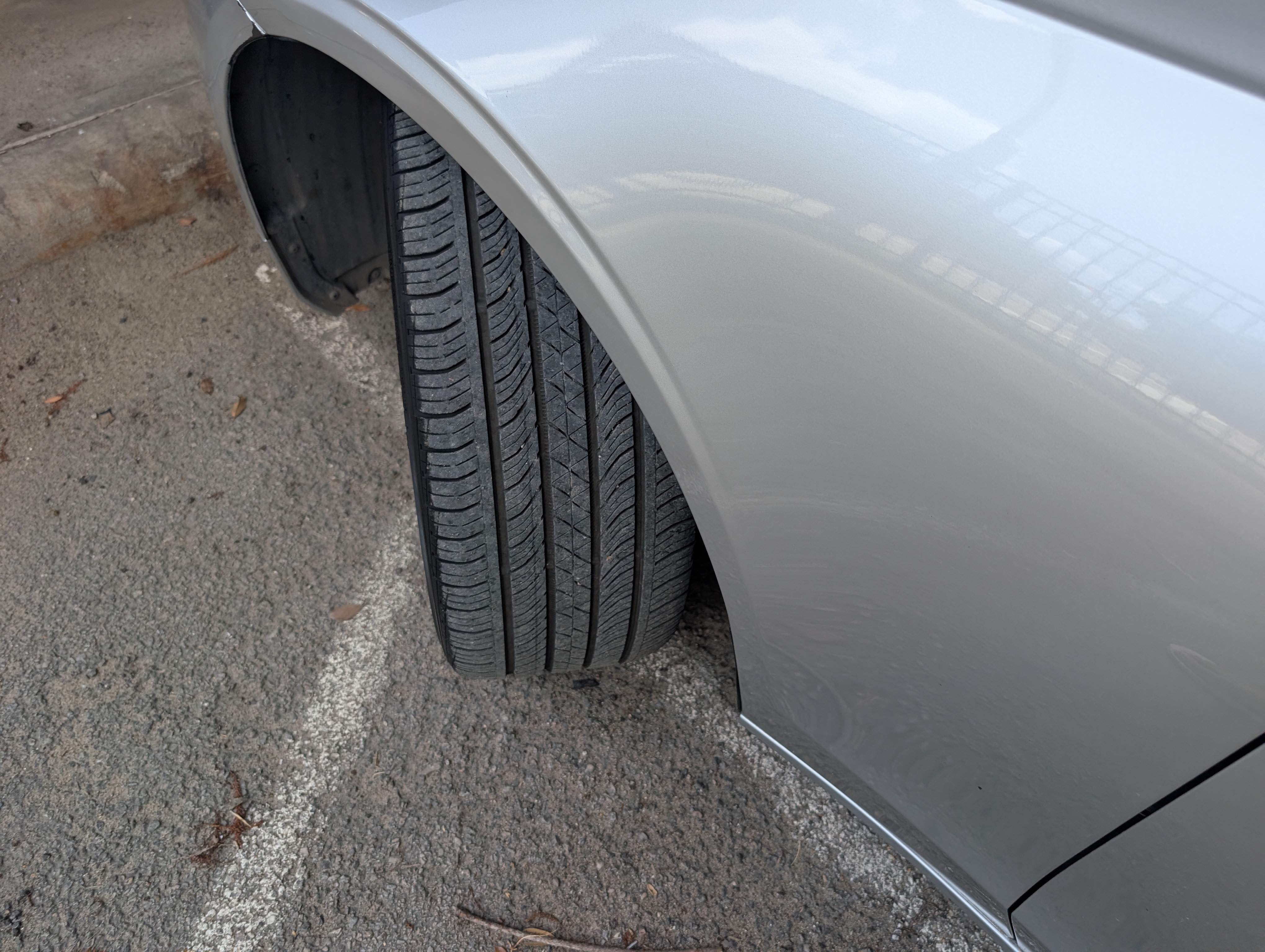 Used 2018 Volvo S90 T5 Momentum FWD image 2