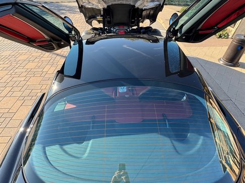 Used 2005 Mercedes-Benz SLR image 6