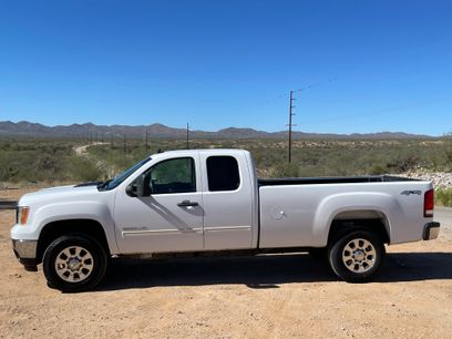 Used 2011 GMC Sierra 2500 SLE w/ SLE Preferred Package