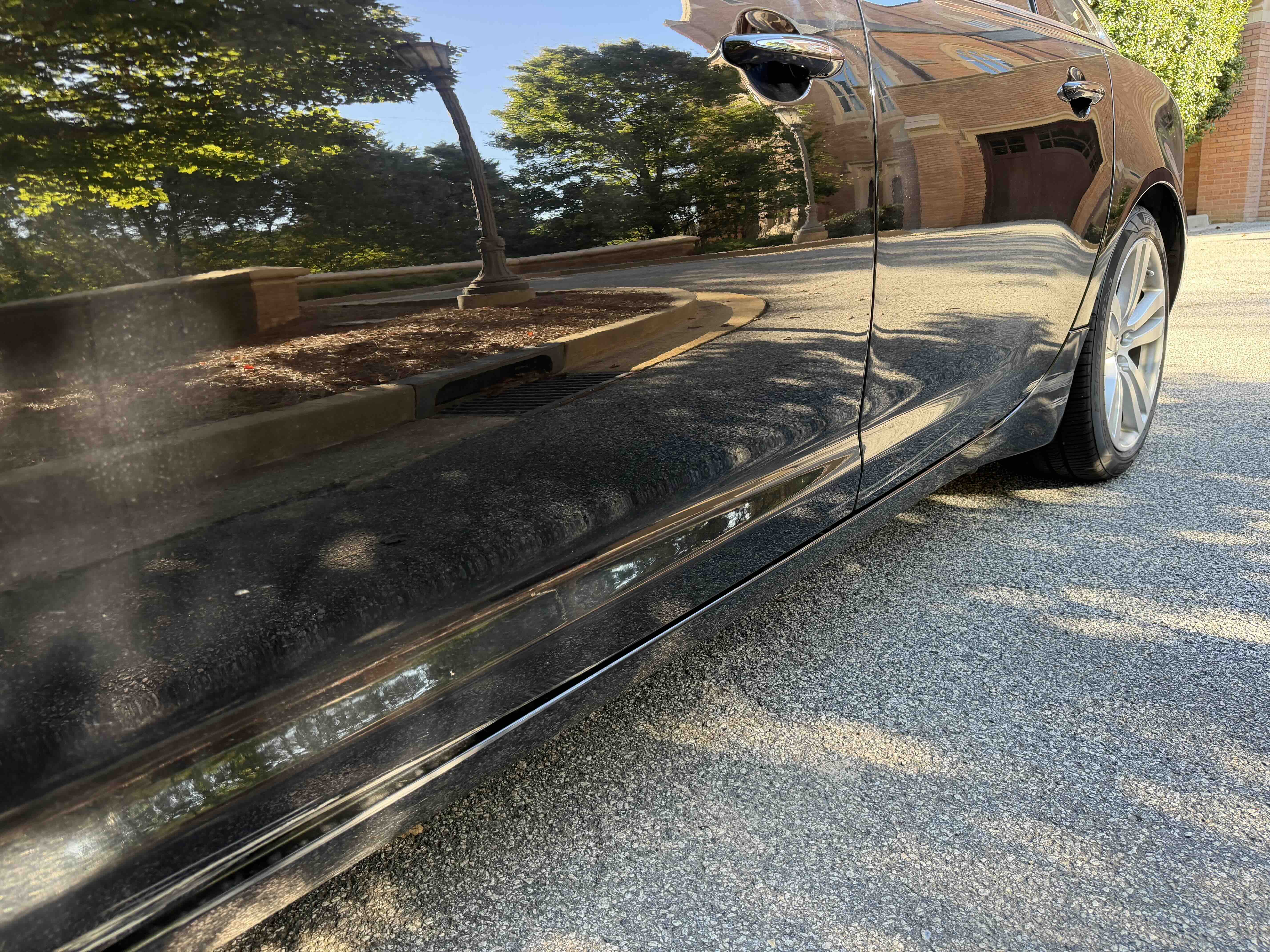 Used 2012 Jaguar XJ L RWD image 9