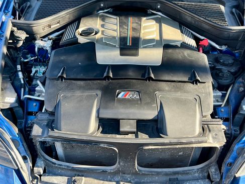 Used 2013 BMW X5 M image 6