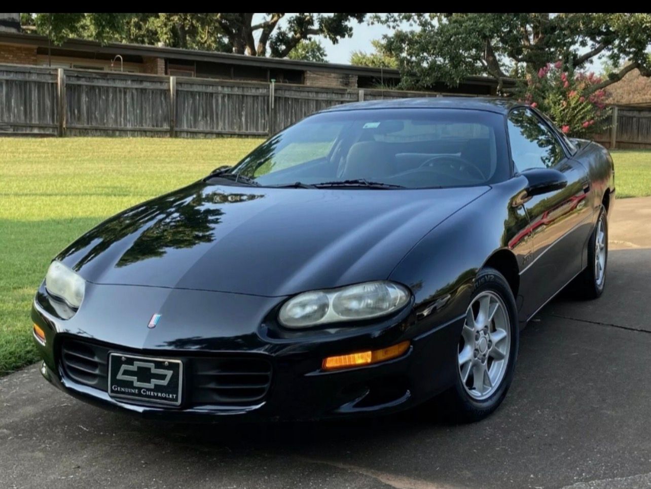 Used 2002 Chevrolet Camaro Z28 RWD image 11