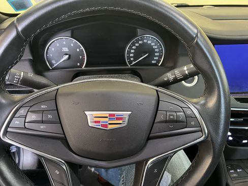 Used 2019 Cadillac CT6 Luxury w/ Driver Awareness Package image 14