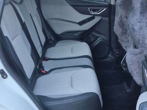 Used 2019 Subaru Forester Premium image 13