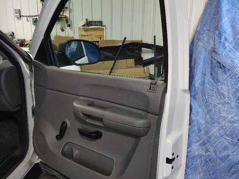 Used 2007 GMC Sierra 2500 W/T image 12