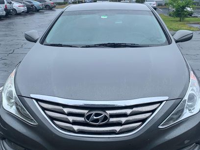 Used 2013 Hyundai Sonata SE