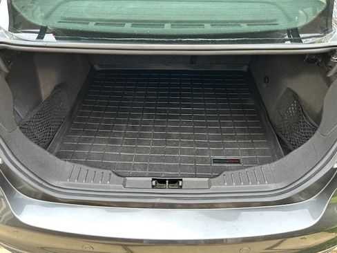 Used 2016 Ford Focus SE w/ Reverse Sensing Package image 5